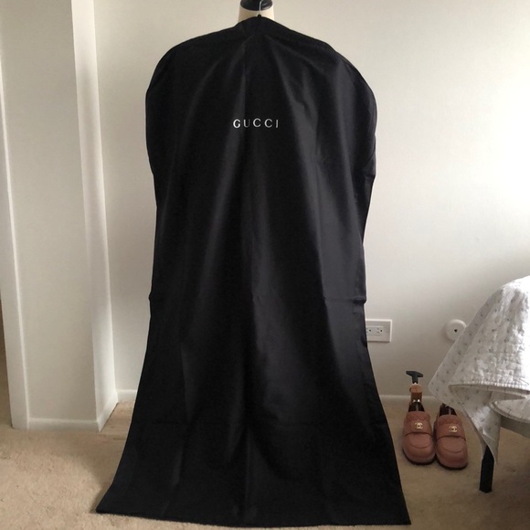 Long Gucci dust bag 56 x 32 inc